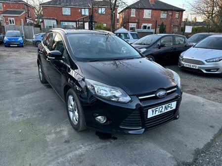 FORD FOCUS 1.6 Zetec 